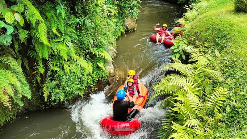 Cave Lazy Tubing Bali and Zinpline in Rice Terrace